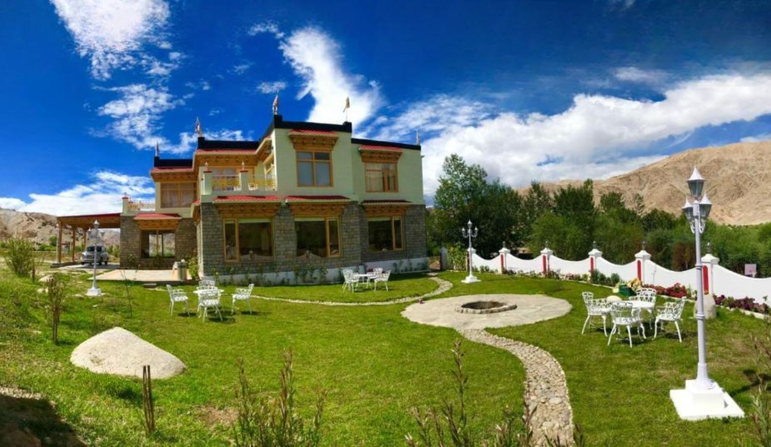 hotel fana resort